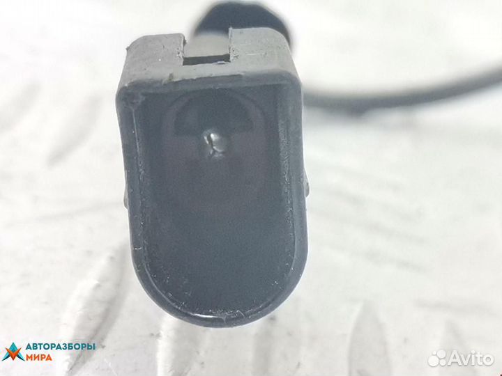 Клемма аккумулятора плюс Ford Mondeo 2 1997