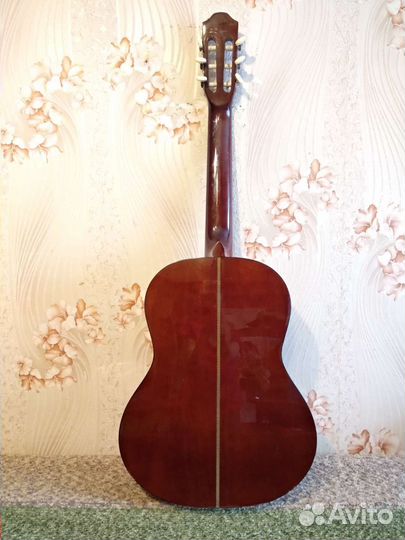 Гитара Hohner + чехол + подставка