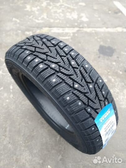 Nokian Tyres Nordman 7 215/55 R17 98