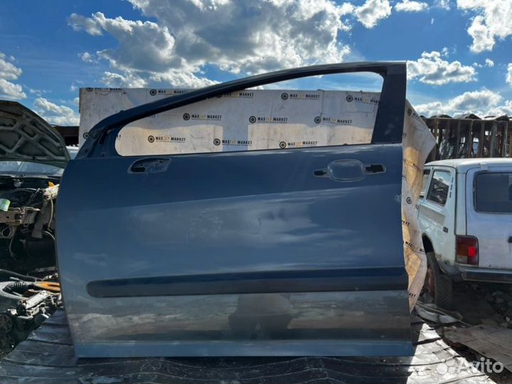 Дверь передняя левая Peugeot 308 1.6 EP6 2009