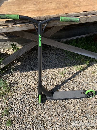 Трюковой самокат Hipe