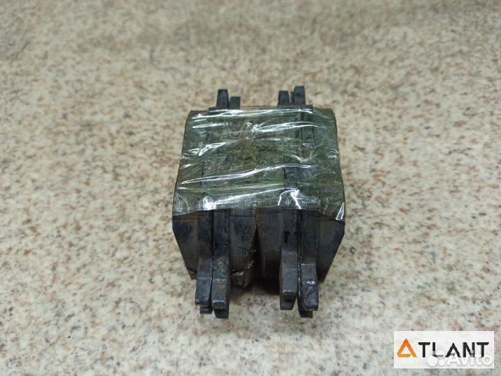 Тормозные колодки передний toyota OPA