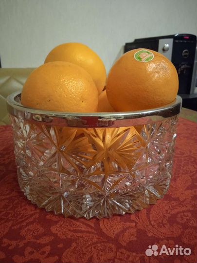 Хрустальная ваза