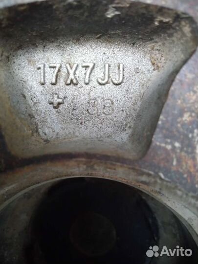 Диск литой R17 5x100