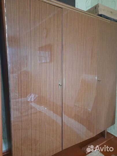 Шкаф для одежды бу