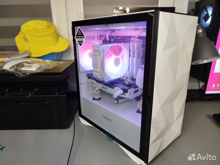 Белый игровой пк Intel Core i7 / 16 Gb / GTX 1060
