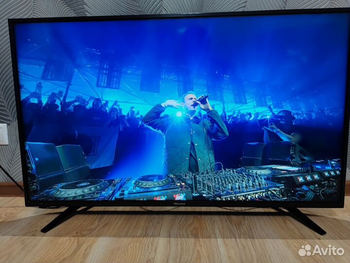 Телевизор 4K 43 SMART TV + Гарантия