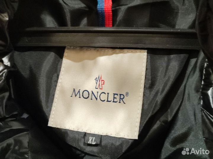 Пуховик мужской Moncler