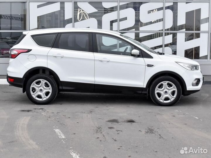 Ford Kuga 2.5 AT, 2017, 84 517 км