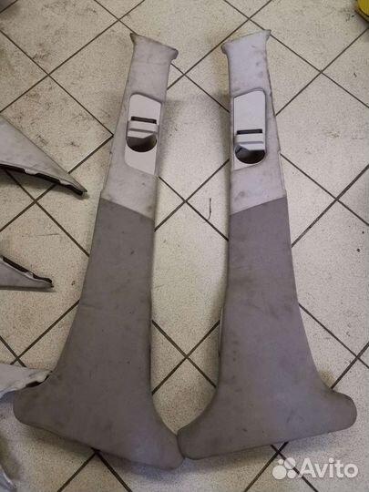 Обшивка стоек Mercedes w211