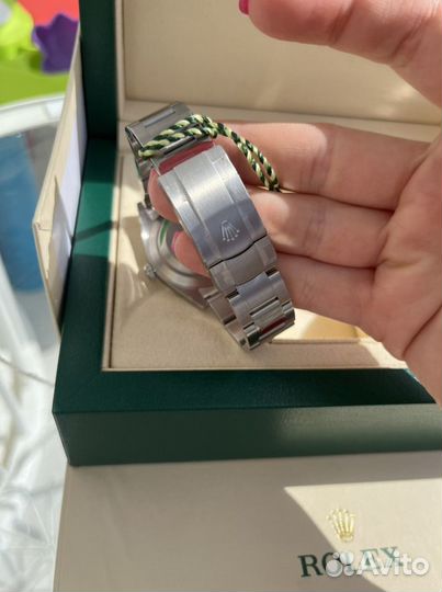 Rolex Oyster Perpetual 39mm