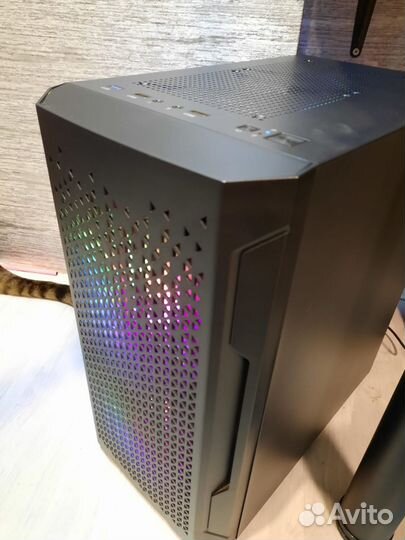Игровой пк 1650 6gb Intel xeon e5-2650