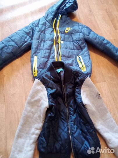 Вещи и кошачий корм