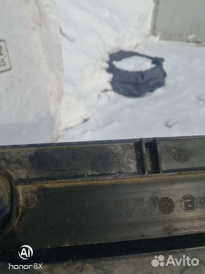 Рамка радиатора BMW 7 F01