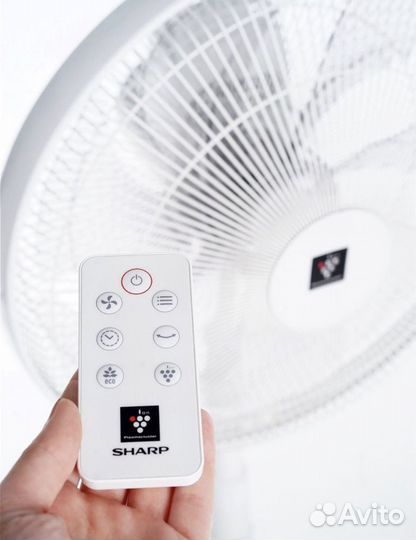 Вентилятор напольный с пультом белый Sharp