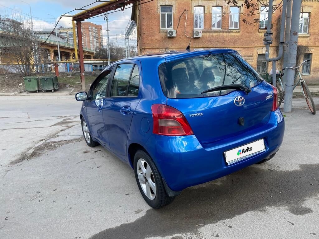 Toyota Yaris: фото владельца