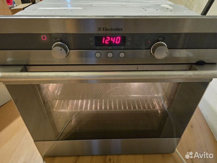 Духовой шкаф Electrolux встраиваемый