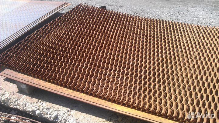 Лист просечно-вытяжной