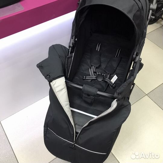 Коляска прогулочная Baballo future 2024 черный
