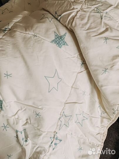Детское одеяло, подушка и два коплекта белья IKEA