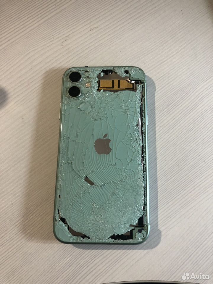 iPhone 11, 128 ГБ, Советск