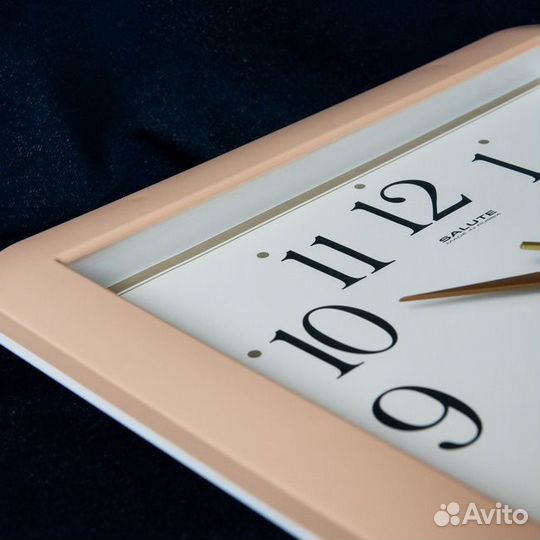 Часы настенные П-А2,2-017