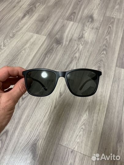 Солнцезащитные очки invu