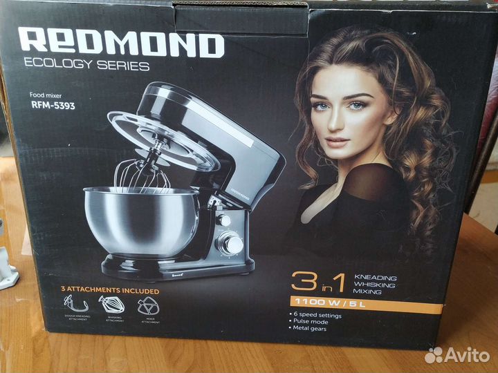 Планетарный миксер Redmond RFM-5393