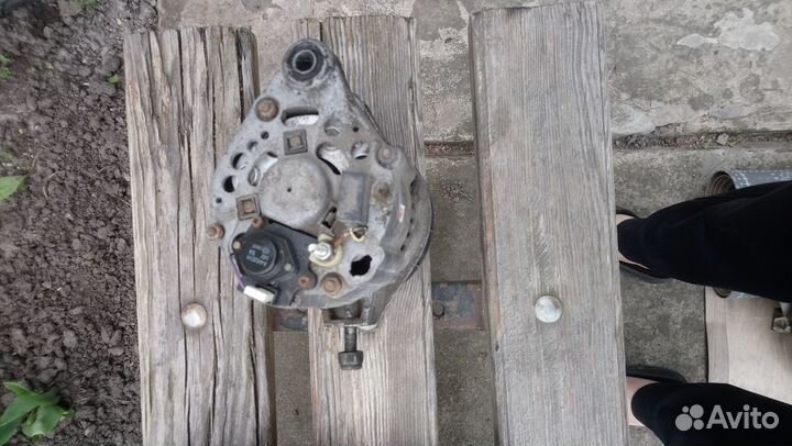 Генератор, електростеклоподъемники