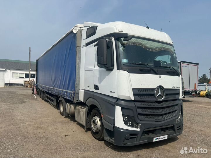 Mercedes-Benz Actros 1845 с полуприцепом, 2015