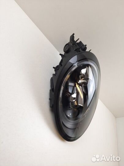 Фара правая Porsche 911 991 2015-2018