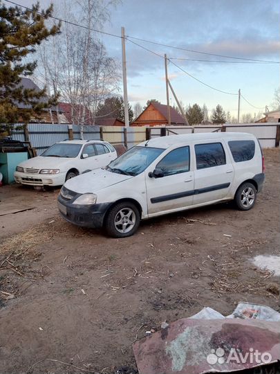 LADA Largus 1.6 МТ, 2017, битый, 122 000 км