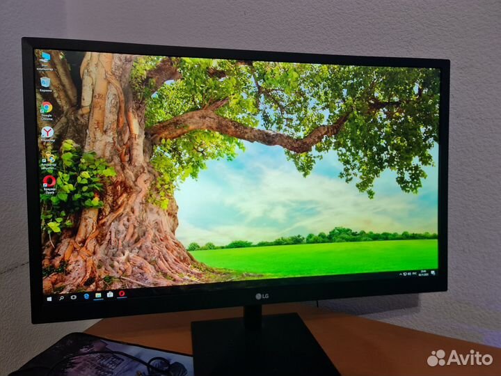 Монитор LG 27 дюймов IPS