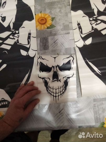 Наклейки на авто