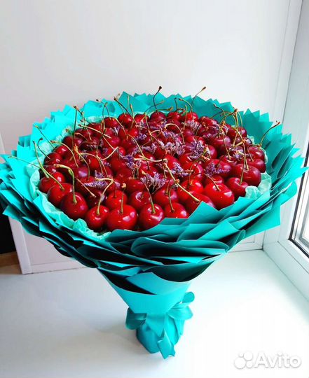 Букет из черешни. Букет из ягод. Съедобные букеты
