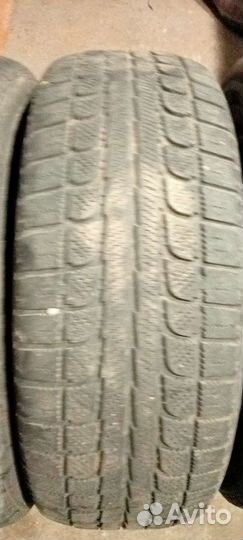 Maxtrek Trek M7 205/60 R16