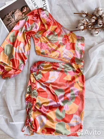 Платья 3шт, юбка, джинсы