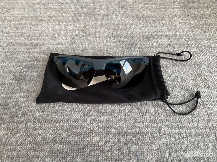 Солнцезащитные очки Nike Vision Tailwind 12