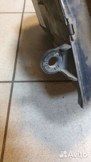 Фара левая Volkswagen Transporter 5