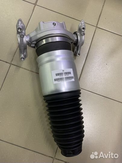 Пневмобаллон задний правый Touareg NF Cayenne 958