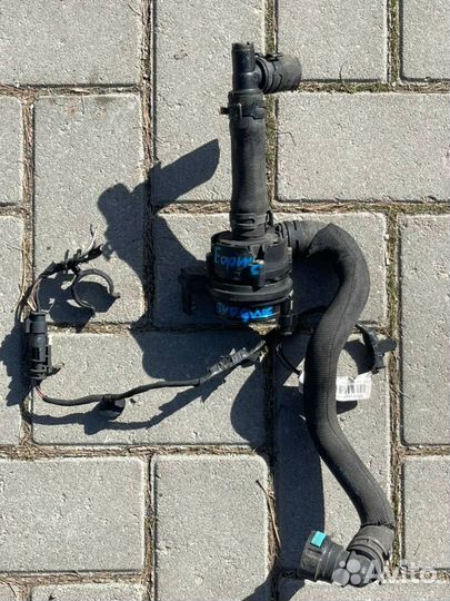 Помпа Land Rover Evoque L551 204DTD