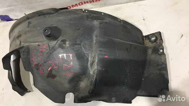 Подкрылок передний правый Bmw 120 E87