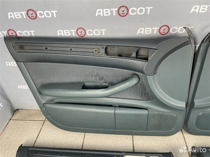 Дверные карты комплект Audi A6 (C5) 1997-2004