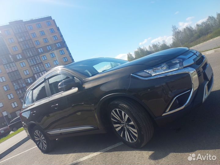 Mitsubishi Outlander 2.0 CVT, 2020, 55 000 км