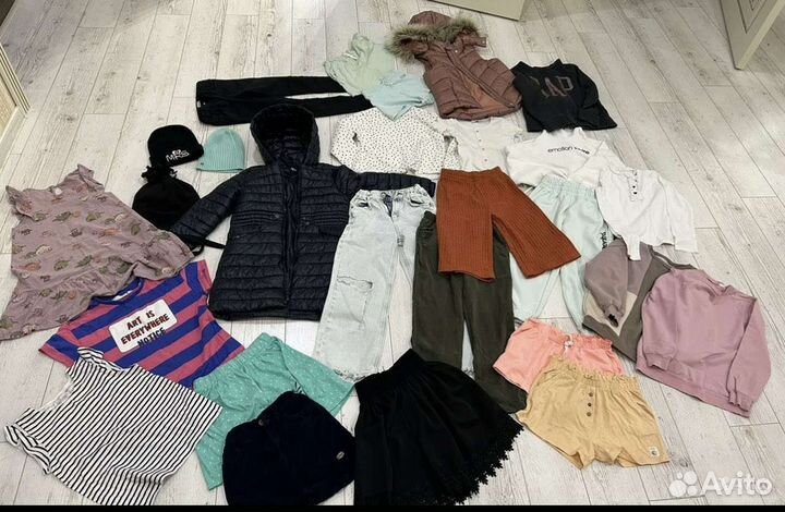 Пакет вещей на девочку 122 и кроксы