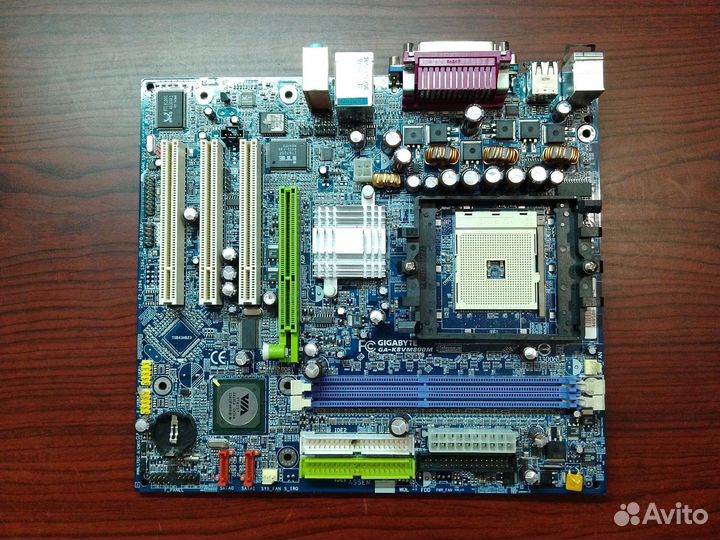 Материнская плата с процессором