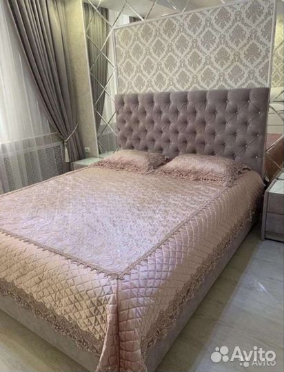 Покрывало на кровать новое