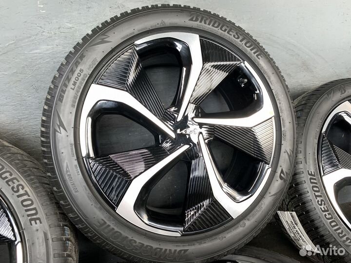 Новые оригинальные колеса Kia EV6 R20