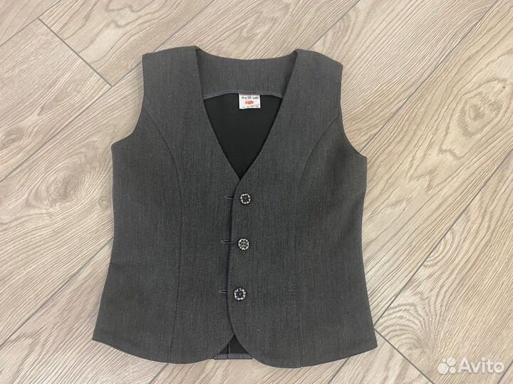 Школьная Жилетка для девочки серая, р. 134