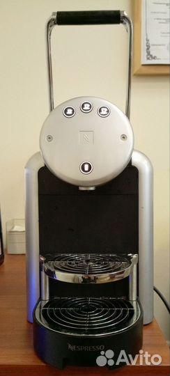 Кофемашина nespresso